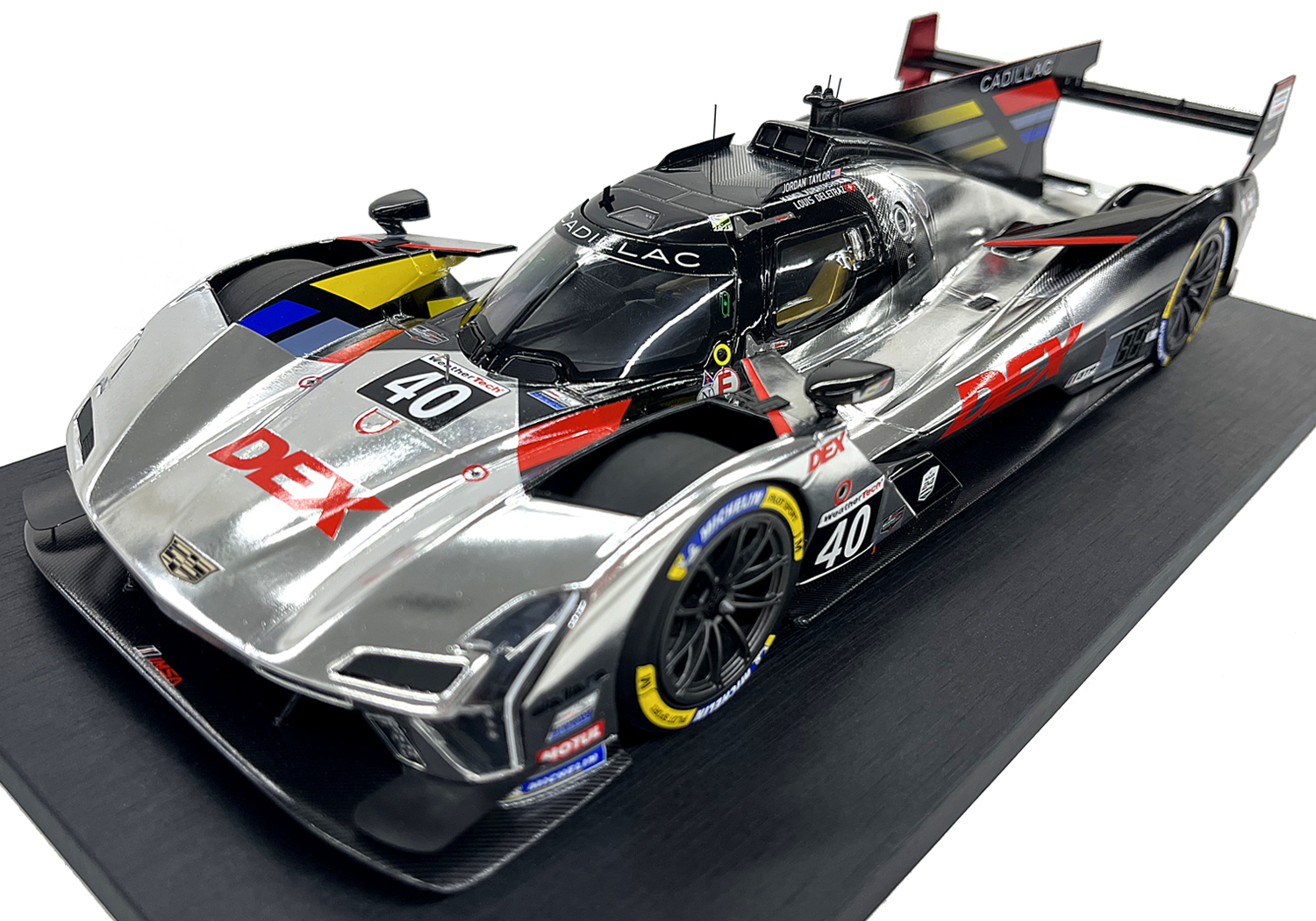 2025 Daytona 24hr #40 Cadillac V-Series R 1:18 Scale Car 2025 Daytona 24hr #40 Cadillac V-Series R 1:18 Scale Car